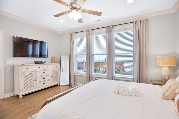 7 bedrooms, iron/ironing board, free WiFi, bed sheets