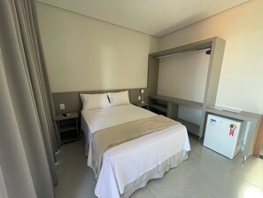 Kamar Twin Standar | Meja kerja dan Wi-Fi gratis