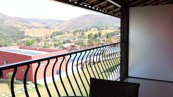Deluxe Double Room, Balcony, Mountain View | Desk, free WiFi