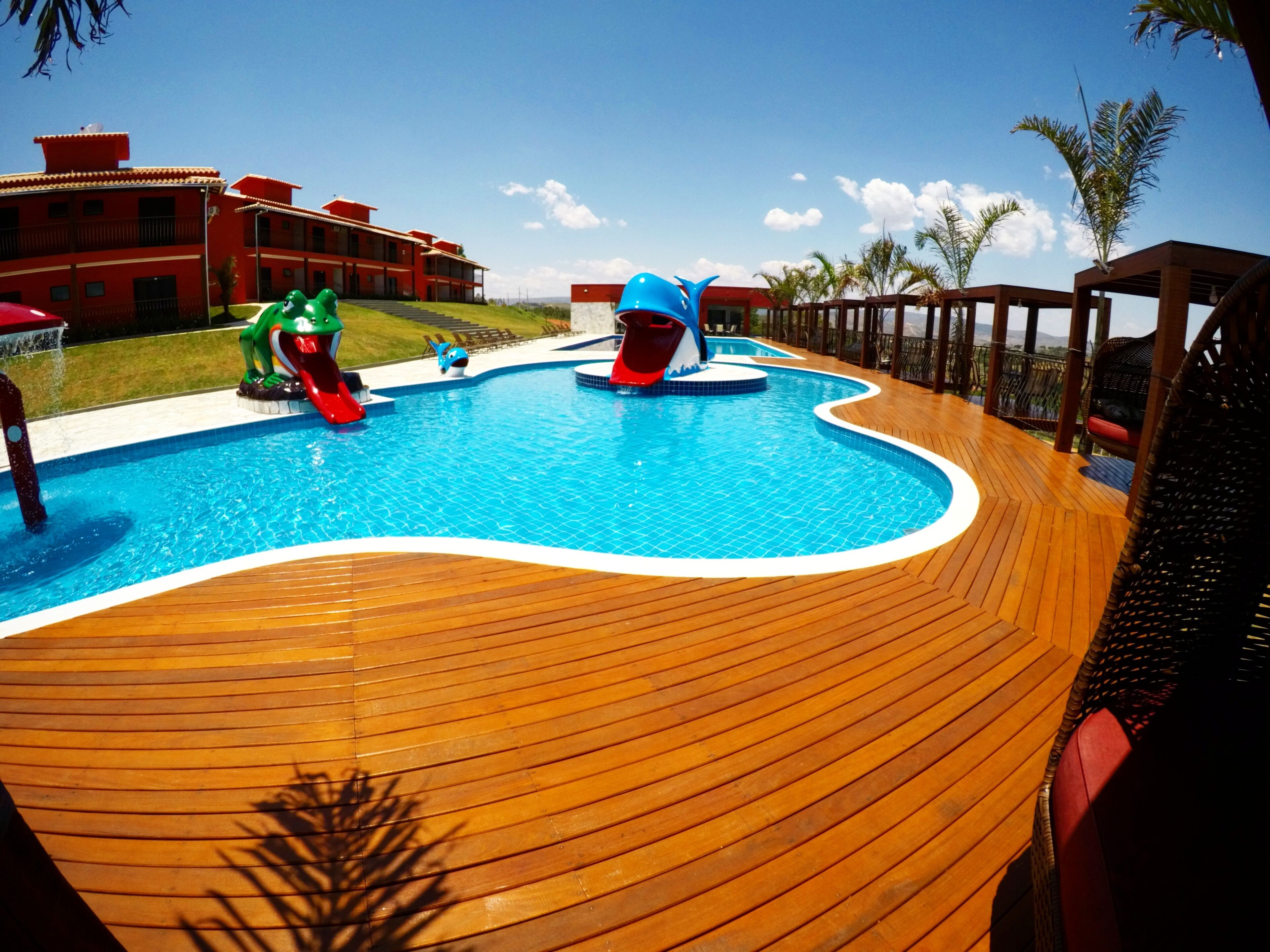 Indoor pool, 3 outdoor pools