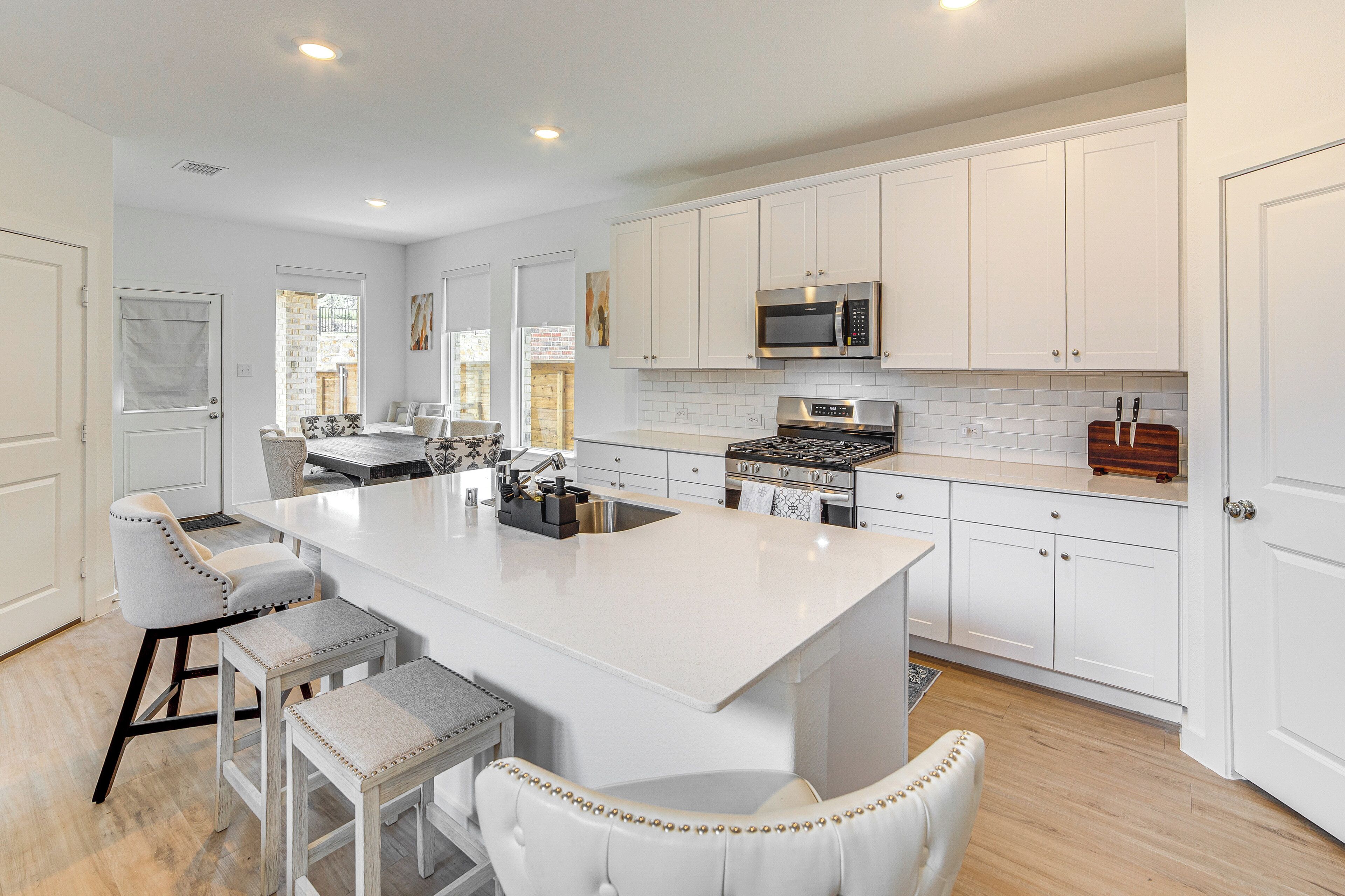 House (4 Bedrooms) | Interior