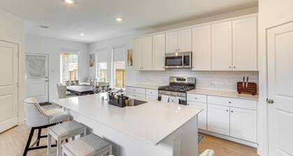 8 Mi to Celebration Station: Family Getaway!