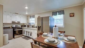 Rumah (3 Bedrooms) | Interior