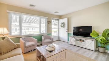 Casa (2 Bedrooms) | Interior