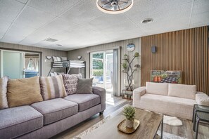 House (1 Bedroom) | Interior