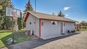 House (1 Bedroom) | Interior