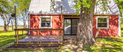 Cottage (3 Bedrooms) | Front of property