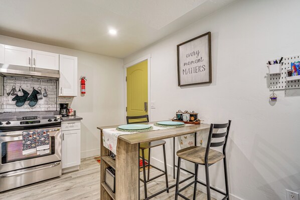 Apartment (0 Bedroom) | Interior - Cozy Couple's Retreat in Salt Lake City Area! (Magna)