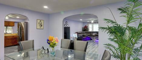 Apartment (3 Bedrooms) | Interior