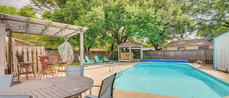 House (3 Bedrooms) | Front of property