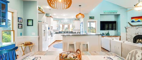 House (3 Bedrooms) | Interior