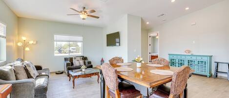 独立别墅 (4 Bedrooms) | 用餐