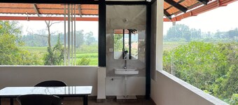 Cozy house in fabulous Chikkamagaluru with AC, WiFi