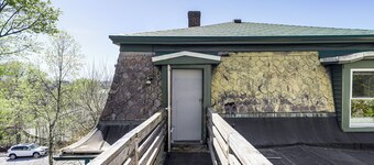 Explore Dtwn, Parks & Colleges: Cozy Worcester Apt