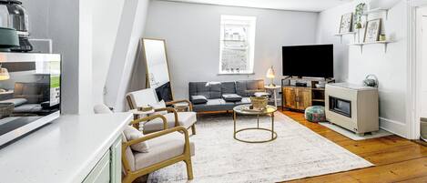 Apartment (1 Bedroom) | Interior