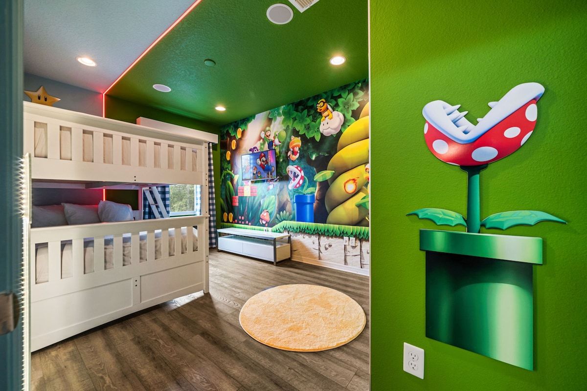 Bedroom 5 Mario Bros theme room with 2 double beds