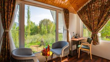 King Room | Garden view