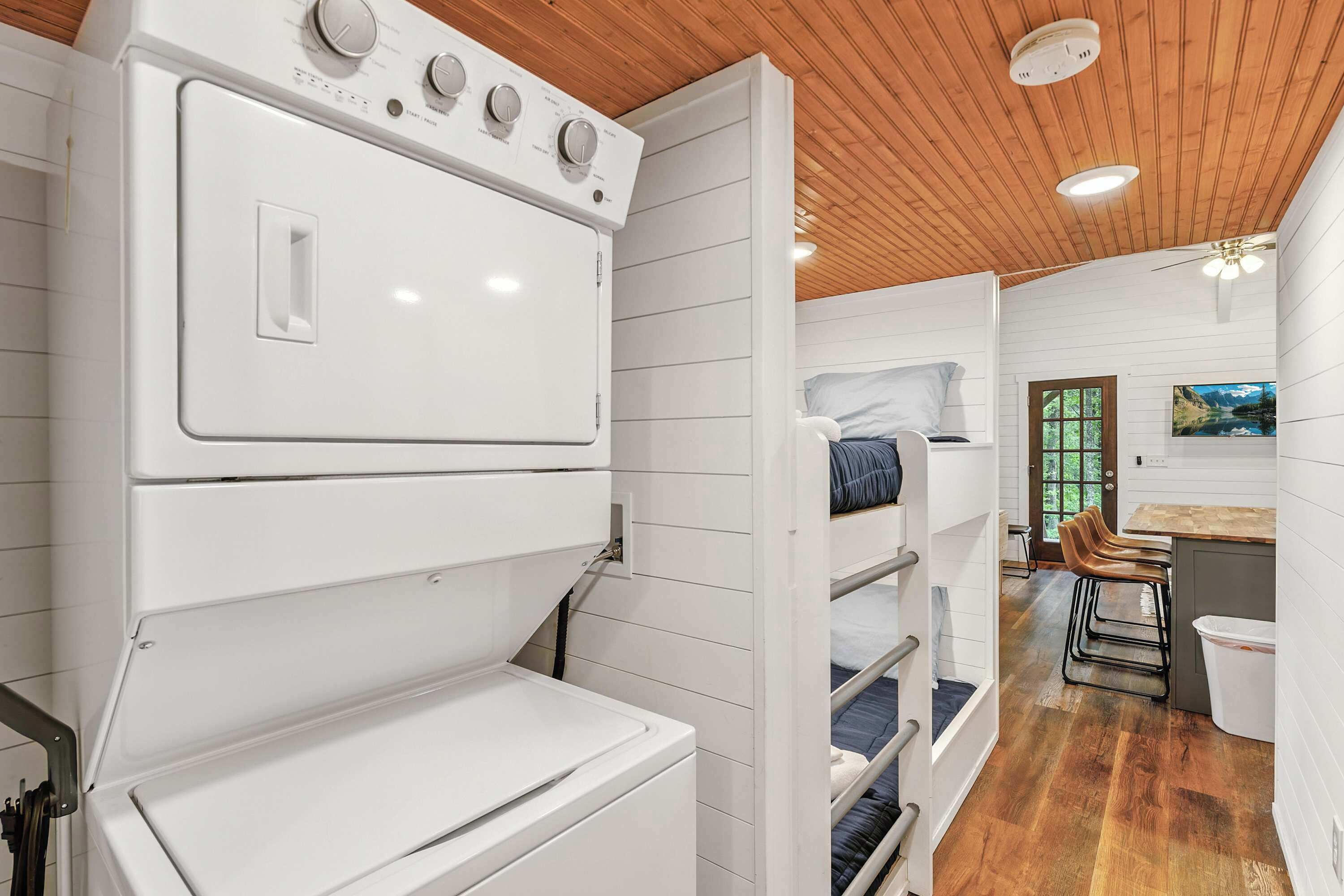 シャワー、タオル