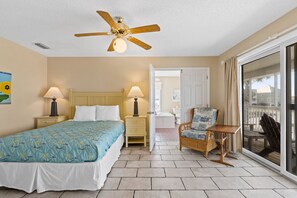 4 Schlafzimmer, Bügeleisen/Bügelbrett, kostenloses WLAN, Bettwäsche