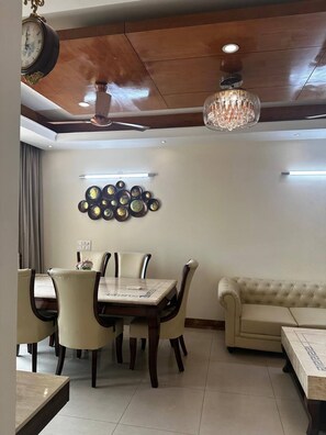 Apartment, 1 Bedroom, Accessible, Smoking | Dining room - Luxurious Gurugram Apartment for Rent - Entire House With City & Garden Views (Gurugram)