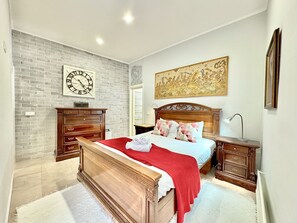 1 間臥室、床單