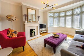 TV, DVD player, offices