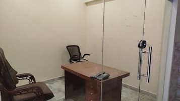 入住/退房自助服務機