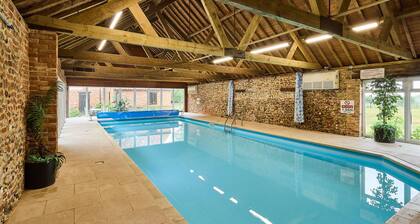Host & Stay | West Barn