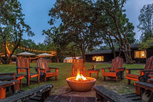 Kenwood Family Estate: Pool, Gym, Sports Courts & Wine Country Views!