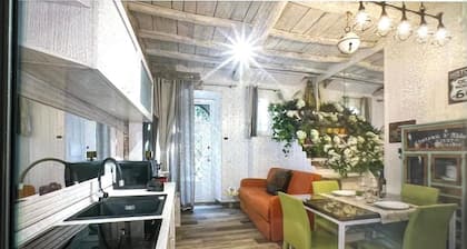 At 28 minutes from Rome app at historic center 1 m.from Castle 6 places pets ok