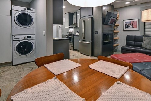 Casa Cora: Luxe Mountain Retreat in the Heart of Ridgway