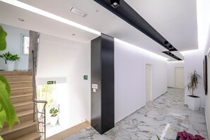 Interior entrance - Apartments Margarita (Ksamil)