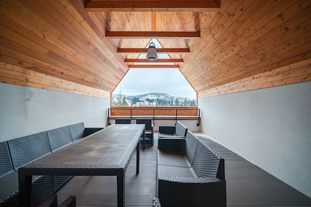 Apartament (22C) | Balcony