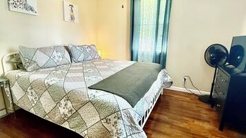 2 chambres, bureau, Wi-Fi, draps fournis