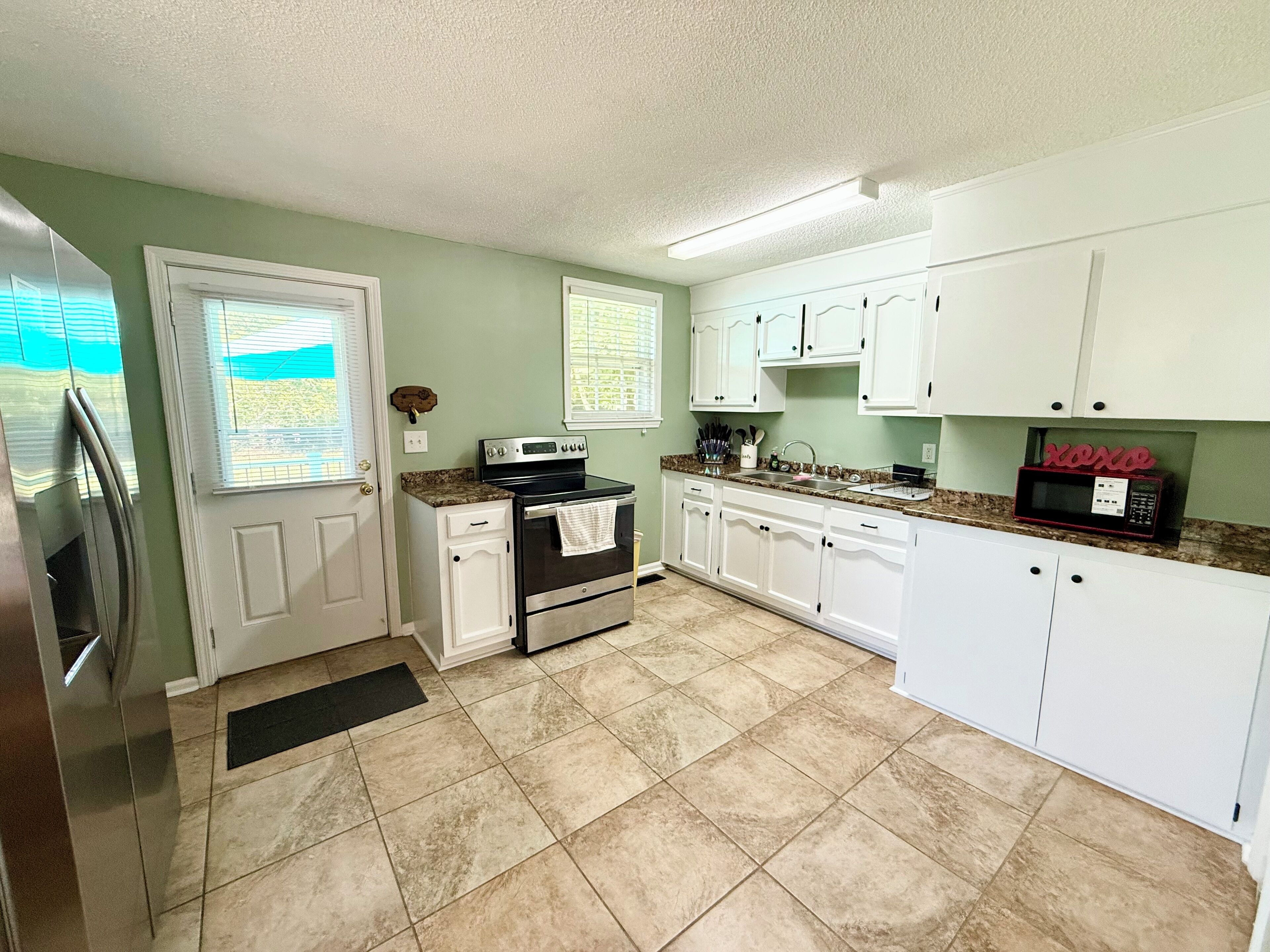 Microwave, oven, stovetop