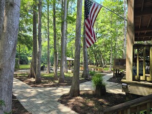 Miscellaneous - Stunning Withlacoochee Riverside Retreat near Rainbow Rivers sleeps 16 5br 4ba (Dunnellon)