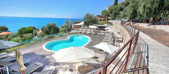 Holiday Resort Balzi Rossi