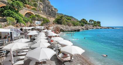 Holiday Resort Balzi Rossi