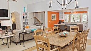 House, Multiple Beds, Kitchen, Pool View (2 Grey Widgeon) - 2 Grey Widgeon at The Sea Pines Resort (Hilton Head Island)