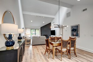 Villa, Multiple Beds, Kitchen (10 Turtle Lane) | Living area | 42-inch flat-screen TV with digital channels - 10 Turtle Lane at The Sea Pines Resort (Hilton Head Island)