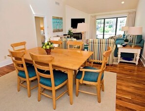 ヴィラ ベッド (複数台) キッチン ガーデンビュー (11 Turtle Lane) | レストラン