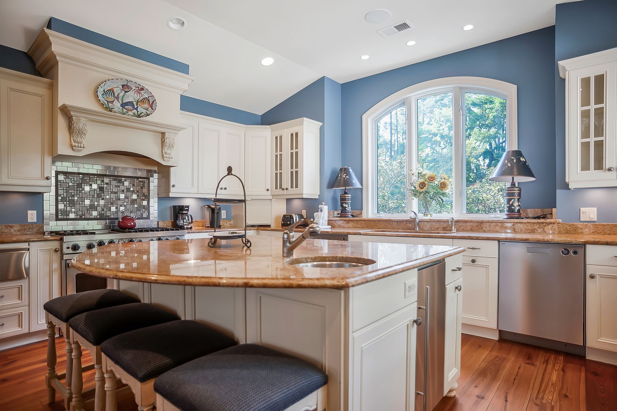 Maison, plusieurs lits, cuisine, vue piscine (11 Cedar Waxwing) | Cuisine privée