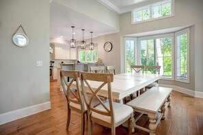 6 bedrooms, individually decorated, individually furnished, bed sheets - 9 Green Heron at The Sea Pines Resort (Hilton Head Island)