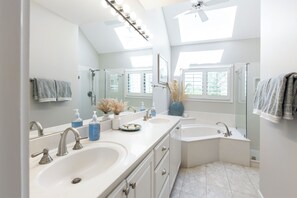 ผ้าเช็ดตัว