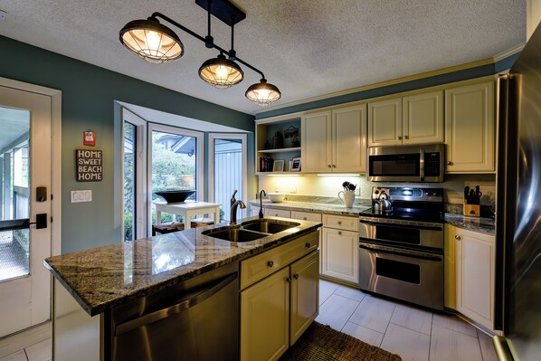 House, Multiple Beds, Kitchen, Garden View (9 Pine Court) | Private kitchen | Coffee/tea maker, dining tables - 9 Pine Court at The Sea Pines Resort (Hilton Head Island)