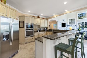 House, Multiple Beds, Pool Access, Pool View (9 Piping Plover) | Private kitchen