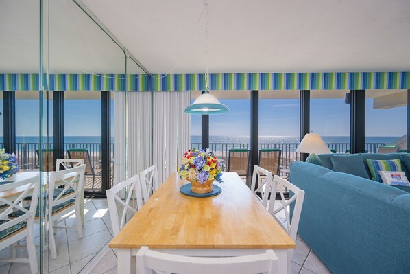 Condo, 3 habitaciones | Restaurantes