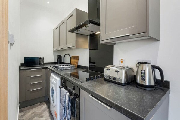 Fridge, microwave, oven, dishwasher