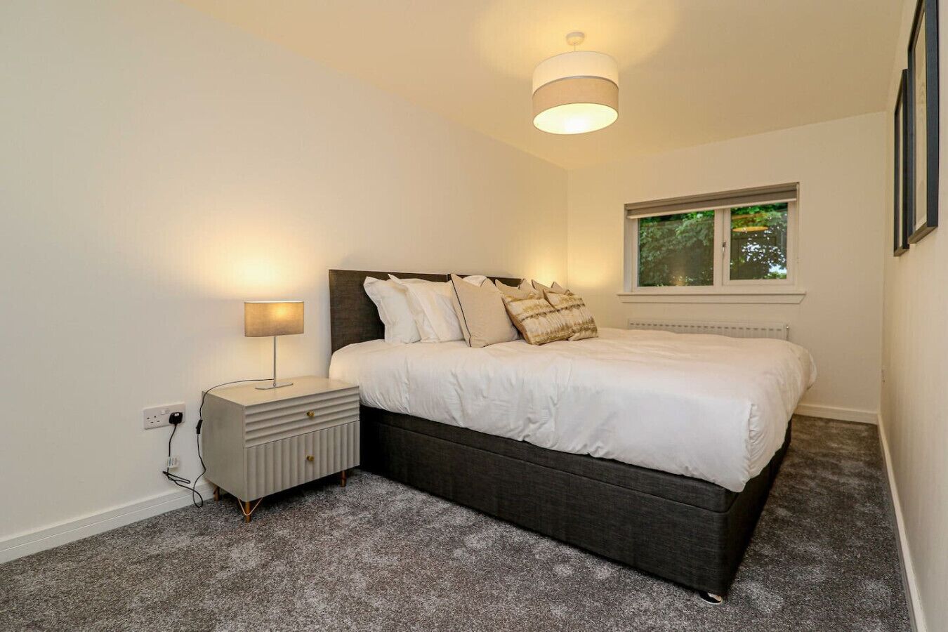 3 bedrooms, iron/ironing board, travel cot, free WiFi