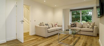 Beautiful 3 Bed Luxury House in Glasgow West End